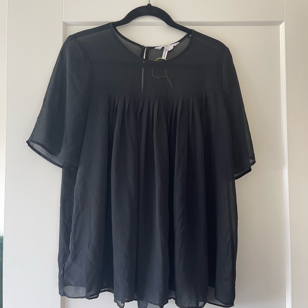 BCBG Top